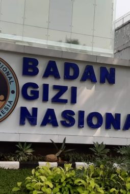 ICW Bongkar Dugaan Korupsi Pengadaan Jasa Sertifikasi Halal di BGN