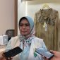 Ketua Umum Pengurus Pusat Ikatan Bidan Indonesia (PP IBI), Dr. Ade Jubaedah (Foto: dok. Mediakarya)