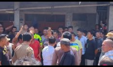 Penertiban Lapak di Bahu Jalan Amandraya, Diwarnai Kericuhan