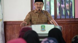 Plh Walikota Bekasi Abdul Harris Bobihoe 