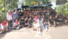 Sekretaris Jenderal DPP LSM PMPR Indonesia, Anggi Dermawan, saat menggelar aksi damai.