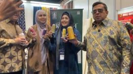 Melalui kolaborasi strategis antara Kain Halal by PT Milangkori Persada dan Delana Halal Fashion.