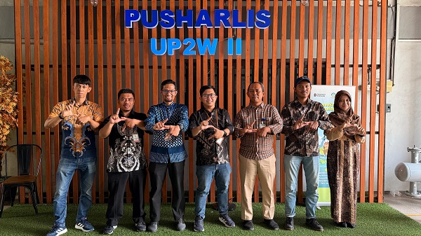 ITPLN bersama PLN Pusharlis mengkaji material baru heat exchanger PLTU Labuan.