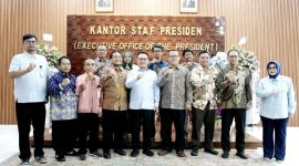 dosen dari berbagai kampus melakukan audiensi dan diskusi dengan Kepala Staf Kepresidenan, Dudung Abdurachman