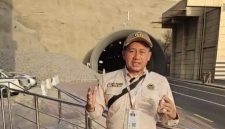 Kepala Badan Perlindungan Konsumen Nasional (BPKN), Prof. Muhammad Mufti Mubarok saat di trowongan Mina.