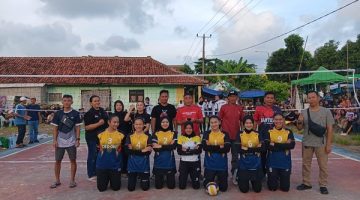 CBS One keluar sebagai juara Open Tournament Voli Putri Piala Banteng 2026 di Tegalbuleud. (Foto: Tubagus)