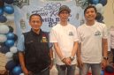 Rijal Sudrajat, Kepsek SMPN 4 Tambun Selatan  (kiri) Ketua panitia pelaksana, Hernanda (tengah) inisiator acara temu kangen,  Remo Santoso (kanan) Foto: dok. Mediakarya