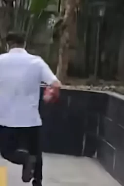 Usai Diperiksa KPK, Ahmad Dedi Lari Hindari Wartawan