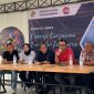 Ketua Umum Kopkar Forindo, Muhajir saat menjawab sejumlah pertanyaan dari wartawan (Foto: Adit/ Mediakarya)