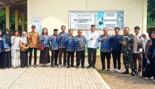 Tim Satuan Tugas (Satgas) Pengawasan Makan Bergizi Gratis (MBG) tingkat Kecamatan Setu melakukan kunjungan pengawasan ke Satuan Pelayanan Pemenuhan Gizi (SPPG) Cijengkol 02