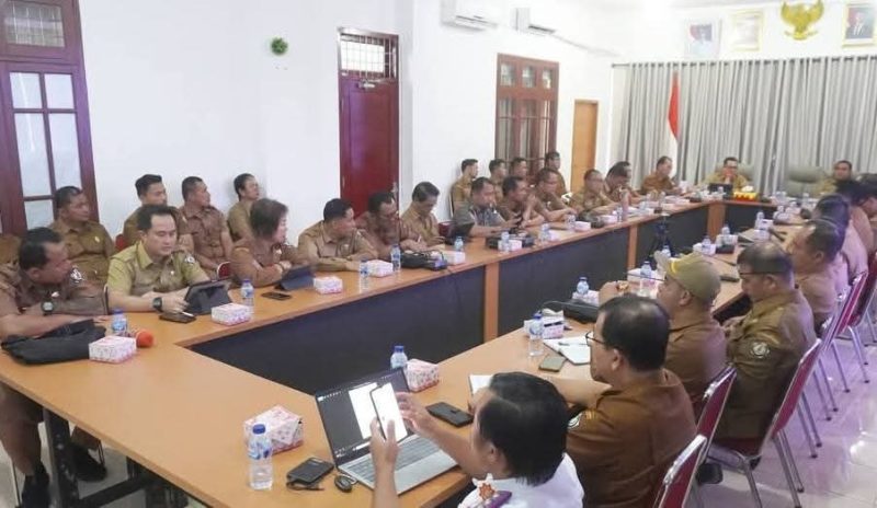Kondisi Rapat Koordinasi (Rakor) Organisasi Perangkat Daerah (OPD) di lingkungan Pemerintah Kabupaten Nias Selatan. (Foto: Mediakarya)