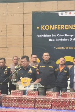 Bea Cukai Ungkap Jutaan Batang Rokok Ilegal, Total Kerugian Negara Rp8,66 Miliar