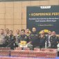 Konferensi pers oleh Direktorat Jenderal Bea dan Cukai terkait ungkap rokok ilegal
