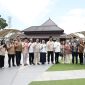 Foto: Peletakan batu pertama pembangunan SPPG Masjid Ats-Tsauroh, Serang