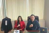 Derek Prabu Maras bersama kuasa hukum Yuli Yanti Hutagaol, S.H., M.H., C.Med., CRA.
