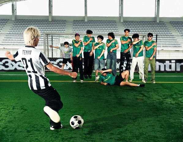TENXI merilis album Liga Besar yang mengangkat metafora sepak bola sebagai gambaran perjalanan hidup dan karier. (Foto: Endang)