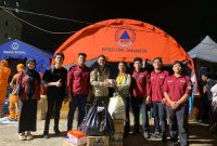 Kegiatan kemanusiaan dengan menyalurkan bantuan kepada warga terdampak kebakaran di kawasan Jiung, Kemayoran, Jakarta Pusat, pada Senin (9/6/2026).