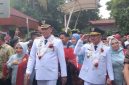 Wali Kota Bekasi tri Adhianto dan  Wakil Wali Kota Harris Bobihoe ( Foto: Ist)