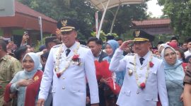 Wali Kota Bekasi tri Adhianto dan  Wakil Wali Kota Harris Bobihoe ( Foto: Ist)