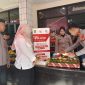 Direktur Siber Polda Metro Jaya Kombes Pol Raden Bagoes Wibisono saat mengunjungi Polsek Bekasi Barat