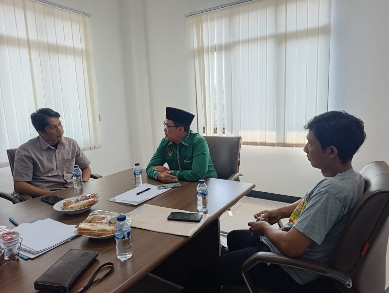 Kelompok Kerja (Pokja) Wartawan Setu menggelar audiensi dengan Badan Amil Zakat Nasional (Baznas) Kabupaten Bekasi