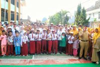 Pemprov DKI Jakarta bersama Kemendukbangga menggelar Gerakan Ayah Mengantar Anak Sekolah (GAMAS) di SLBN 02 Jakarta. 