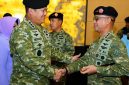 Pangkogabwilhan II Marsdya TNI Muzafar menerima kenaikan pangkat bersama 105 Perwira Tinggi TNI di Mabes TNI. 