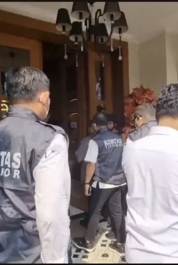 Tipikor Polri dan Ditreskrimsus PMJ Geledah 8 Lokasi Diduga TPPU