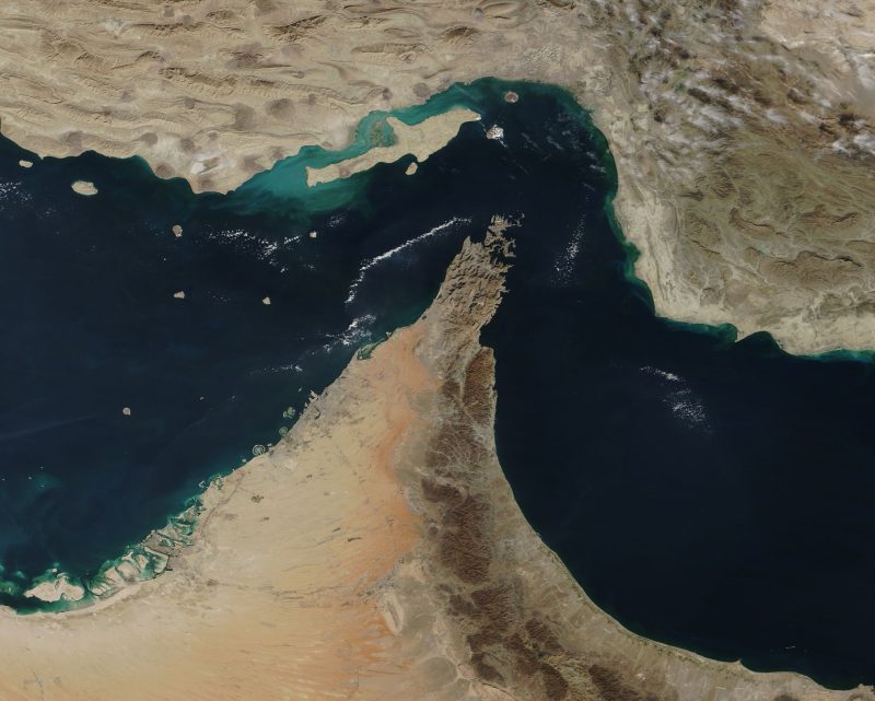 Selat Hormuz (Foto : Wikipedia)