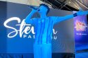 Stevan Pasaribu menghibur para penonton nobar final Piala Dunia 2026 di The Plaza Millennium. (Foto: Ist)