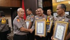 Keberhasilan Polres Pamekasan dalam meraih predikat tertinggi Kategori A - Unit Pelayanan Publik Berstandar PRIMA, yang diberikan langsung oleh Kapolri Jenderal Polisi Listyo Sigit Prabowo.