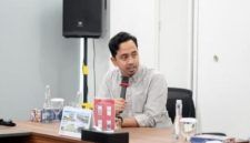 Direktur INDEF Green Transition Initiative (GTI), Imaduddin Abdullah, dalam paparannya pada kegiatan site visit Renewable Ene rgy
Zones (REZs)