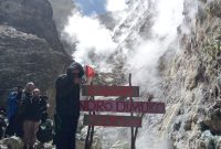 Kawah Candradimuka Gunung Lawu (Foto: dok.Mediakarya/Sunyoto)