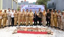 Peletakan batu pertama (groundbreaking) biodigester komunalberbasis sampah organik di Rorotan dan Rawa Badak.