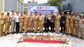 Peletakan batu pertama (groundbreaking) biodigester komunalberbasis sampah organik di Rorotan dan Rawa Badak.