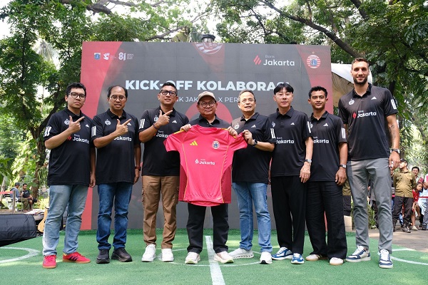Bank Jakarta memperkuat dukungan untuk Persija Jakarta memburu trofi Liga Indonesia sebagai kado HUT ke-500 Jakarta dan kebanggaan warga Ibu Kota.