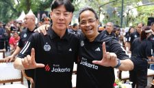 Filosofi permainan Shin Tae-yong dinilai sejalan dengan transformasi Bank Jakarta yang mengedepankan kecepatan, keberanian mengambil peluang, dan kerja sama tim.