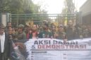 Aksi yang sebelumnya dilakukan oleh Tri Nusa Bekasi Raya menuntut Plt.Bupati Bekasi copot Dirum Tirta Bhagasasi Daud Husin.