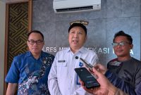 Dirut PT Mitra Patriot, David Raharja saat membuat laporan polisi