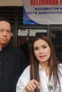 Dugaan Pemalsuan Tanda Tangan Kasus Akta Kematian, Derek Prabu Maras dan Tim Hukum Siapkan Langkah Pidana