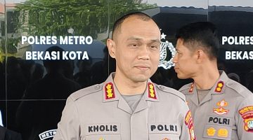 Kapolres Metro Bekasi Kota Kombes Pol Putu Kholis Aryana 