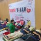 Indomaret Cabang Jakarta bersama PMI Jakarta Utara menggelar aksi donor darah. Sebanyak 86 kantong darah terkumpul dari karyawan dan masyarakat.