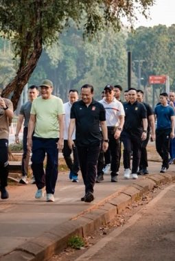 Olahraga Bersama di GBK, Menkopolkam Pastikan Aspirasi Masyarakat Tetap Dikawal