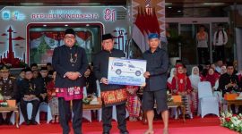 HUT ke-81 RI, PAM JAYA memperkuat kebersamaan 2.000 pegawai sekaligus mendukung penyerahan ambulans untuk meningkatkan akses kesehatan masyarakat Baduy.