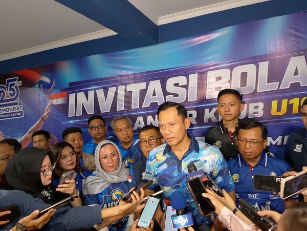 AHY Cup 2026 digelar Demokrat Jakarta di GOR Youth Center Otista. Paja One menjadi juara dan AHY mendorong turnamen sebagai wadah pembinaan atlet muda.