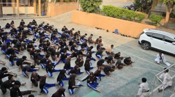 Suasana pelatihan beladiri Ju-Jitsu oleh Polsek Bekasi Selatan 
