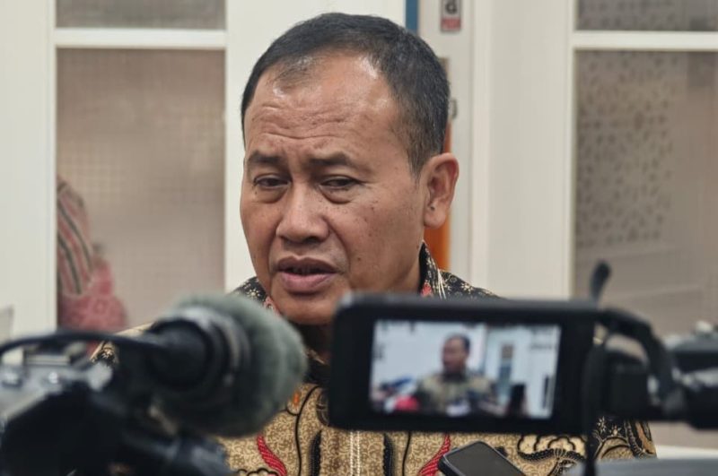 Ketua Badan Perlindungan Konsumen Nasional Republik Indonesia (BPKN RI), Prof. Dr. Mufti Mubarok, S.H., S.Sos., M.Si.,
