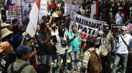 Warga Pati Jawa Tengah saat melakukan aksi (Foto: Istimewa)