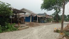 Proyek Jalan Burangkeng–Ciledug Kecamatan Setu Kabupaten Beksi.