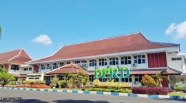 Kantor DPRD Pamekasan (Foto: Ist)